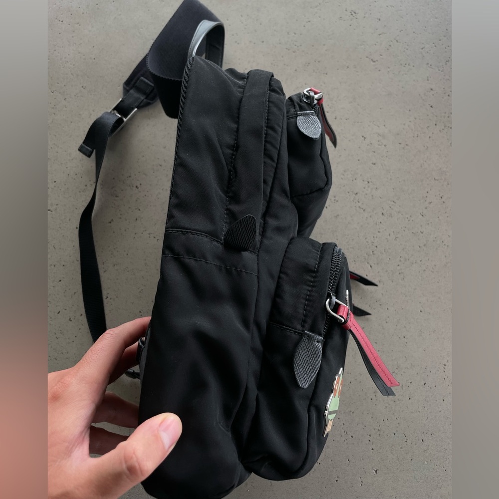 PRADA one shoulder backpack - Picture 9 of 10